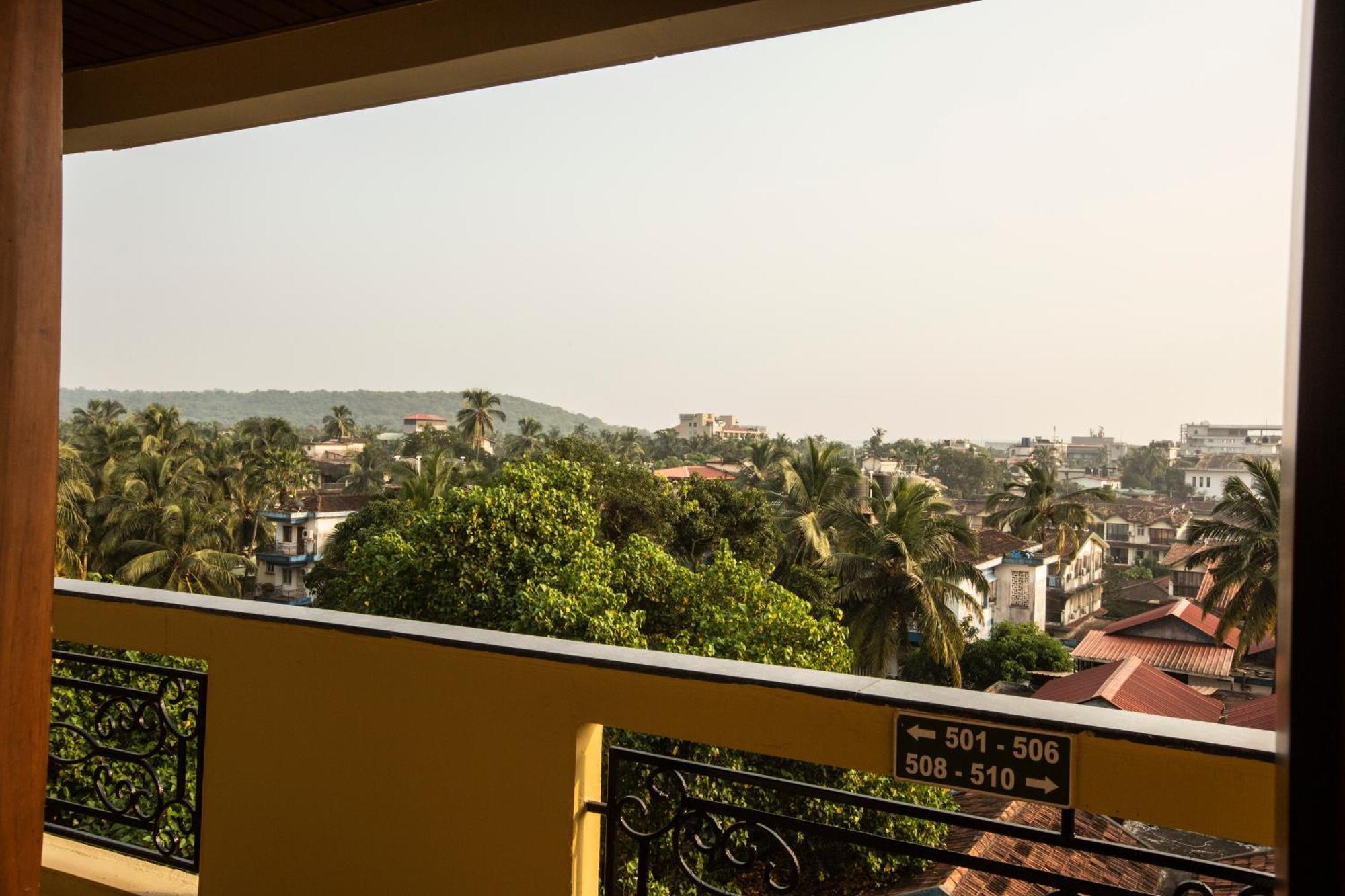 Resort De Coracao - Calangute , Goa Luaran gambar